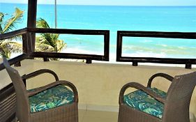 Apartamento a Beira Mar no Flat Elegance